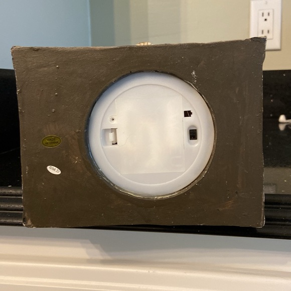 26” Grandin Road Skeleton Skulls Tabletop Grandfather Lit Clock Spooky Halloween - Picture 13 of 17